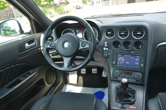 Alfa Romeo 159 2.0JTDm 170KM Manual 2011r. Skóra NAVi Xenon POLECAM Kampinos - zdjęcie 10