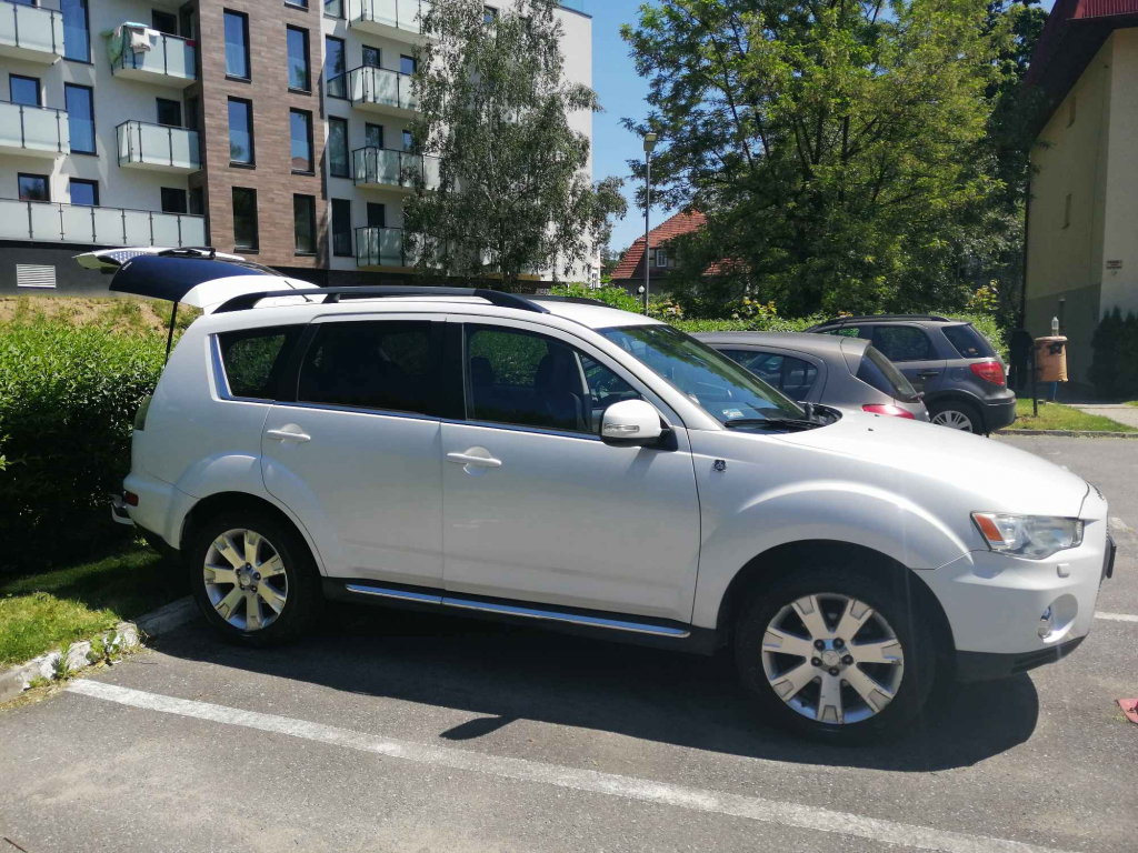Mitsubishi outlander SUV kombi Kudowa-Zdrój - zdjęcie 1