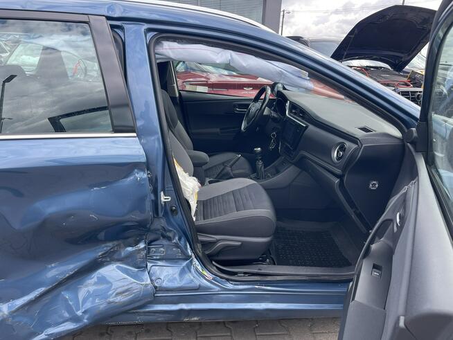 Toyota Auris Salon PL LPG Kamera Klimatronik Gliwice - zdjęcie 5