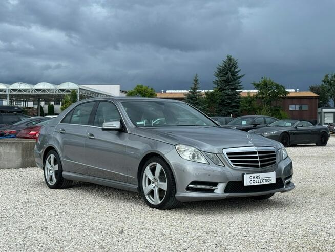Mercedes E 350 Tempomat / Harman Kardon / Szyberdach / FV marża Michałowice - zdjęcie 2