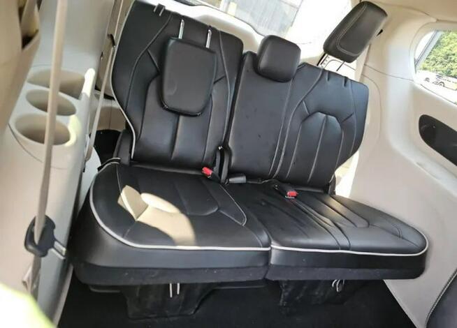 Chrysler Pacifica LIMITED / AWD / niski przebieg Cieszyn - zdjęcie 12