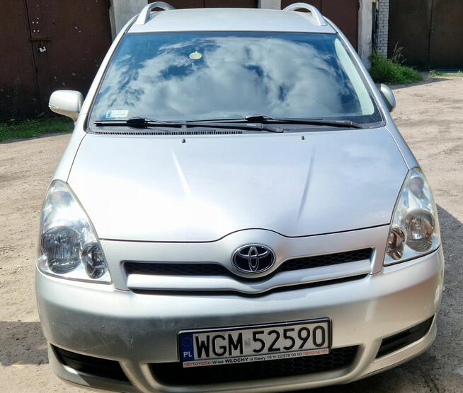 toyota corolla verso Milanówek - zdjęcie 1