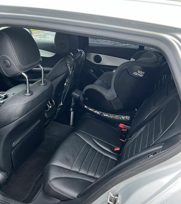 Mercedes benzyna c klasa w 205 250d Konin - zdjęcie 2