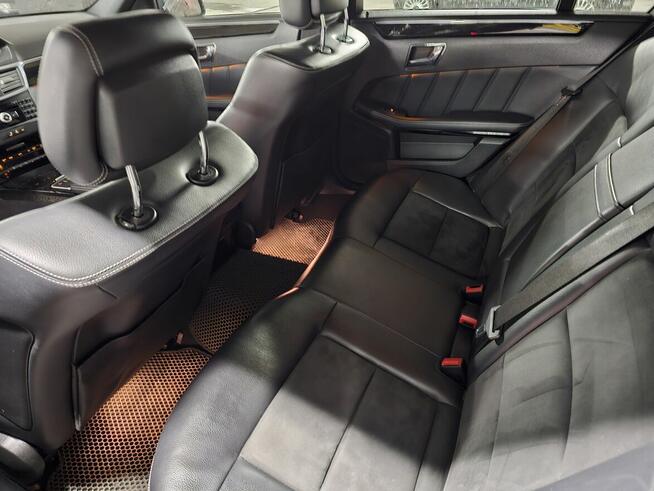 Mercedes w212 zadbany pakiet Amg Gdańsk - zdjęcie 3