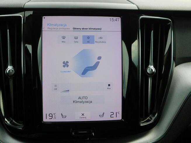 Volvo XC 60 z Gwarancją Kamera Grzane Fotele Model 2021r Żyrardów - zdjęcie 11