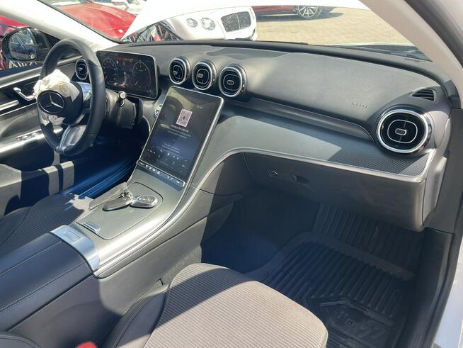 Mercedes C 300 mHEV Pamięć Skóra Kamera Digital LED Podgrzewanie 200KM Gliwice - zdjęcie 9