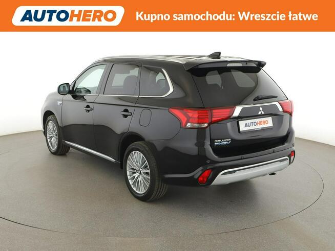 Mitsubishi Outlander PHEV automat 4x4 grzane fotele navi tempomat Warszawa - zdjęcie 4