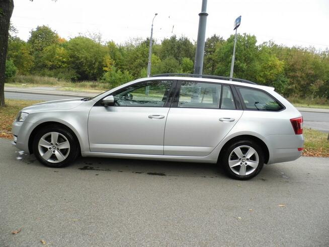 Škoda Octavia 2,0 navi Łódź - zdjęcie 2