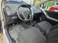 Toyota Yaris 1.3 88koni.Krajowy.Doinwestowany wsiadać i jeździć! Sosnowiec - zdjęcie 7
