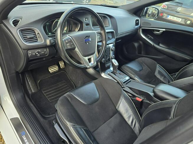Volvo V40 2.0 5 cylindrów.Automat.Nowy Rozrząd.Skóra/Alkantara.Alu17 Sosnowiec - zdjęcie 7