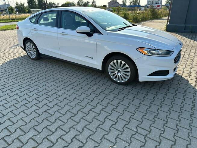 Ford Fusion 2.0 hybryda, SE, 150KM, Zarejestr w PL, Idealny Ostrowiec Świętokrzyski - zdjęcie 6
