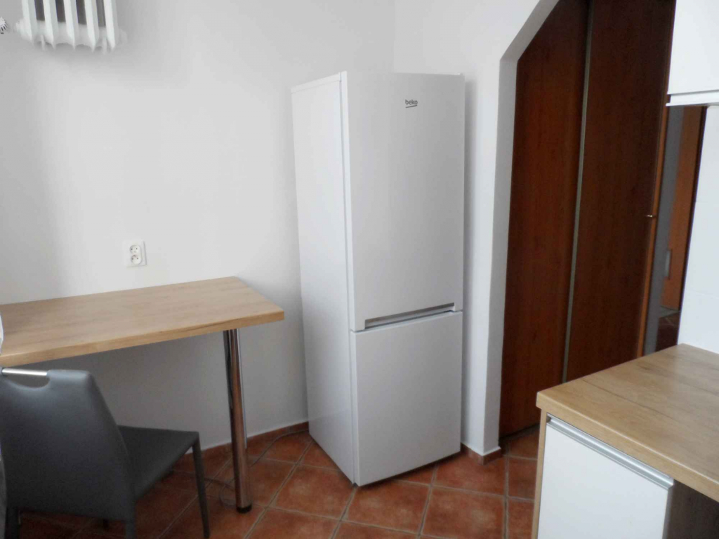 Wynajmę kawalerkę 35m Łódź Uniwersytecka obok uczelnie, dworzec Śródmieście - zdjęcie 4