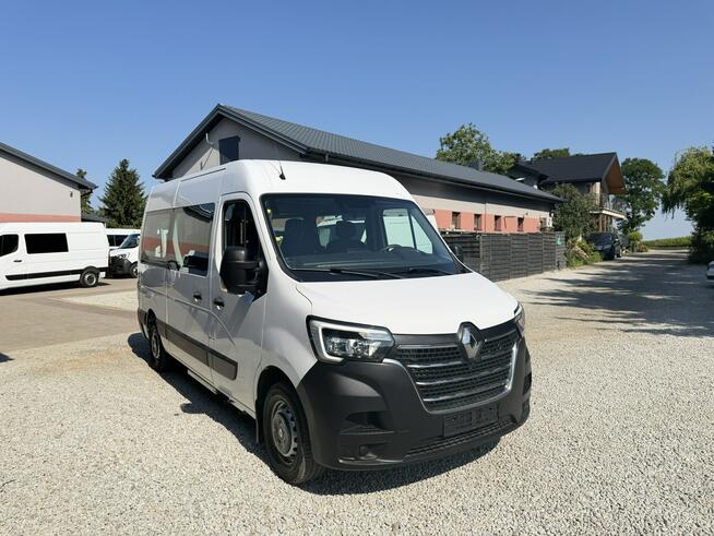 Renault Master 9-osobowy średniak L2H2 inwalida rampa stopień klima Warszawa - zdjęcie 2
