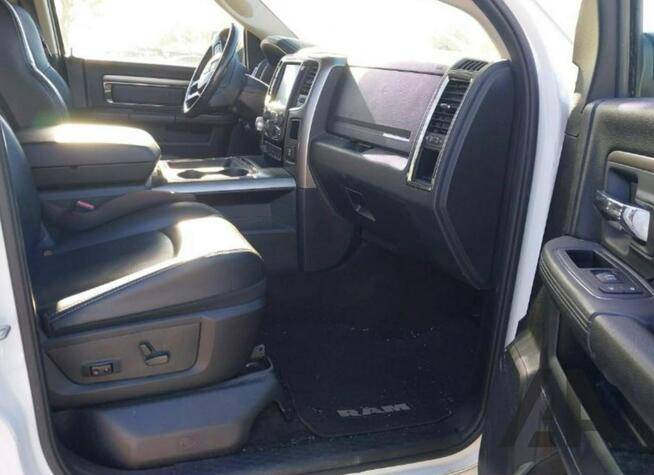 RAM 2016 SPORT 5.7HEMI Kamera cofania Podgrz. fotele+kierownica Gdynia - zdjęcie 4