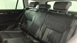 Skoda Superb 2.0 TSI 4x4 L&amp;K DSG Kombi hak Warszawa - zdjęcie 12