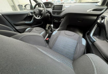 Peugeot 208 1.6 HDi | Zarejestrowany | Stan BDB | Pyzdry - zdjęcie 11