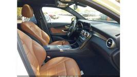 Mercedes GLC 300 4Matic / Pakiet AMG / niski przebieg Tarnów - zdjęcie 11