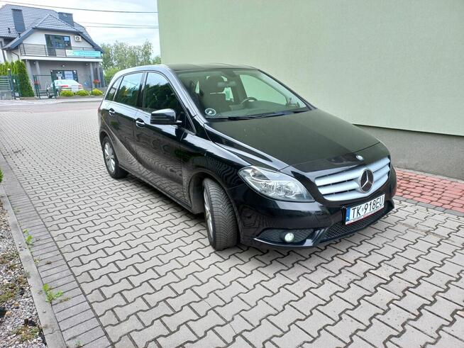 Mercedes-Benz Klasa B 180 (CDI) d AMG Line Kielce - zdjęcie 1