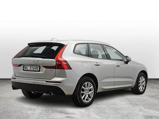 Volvo XC 60 B4 B Momentum aut ! Z Polskiego Salonu ! Faktura VAT ! Warszawa - zdjęcie 5