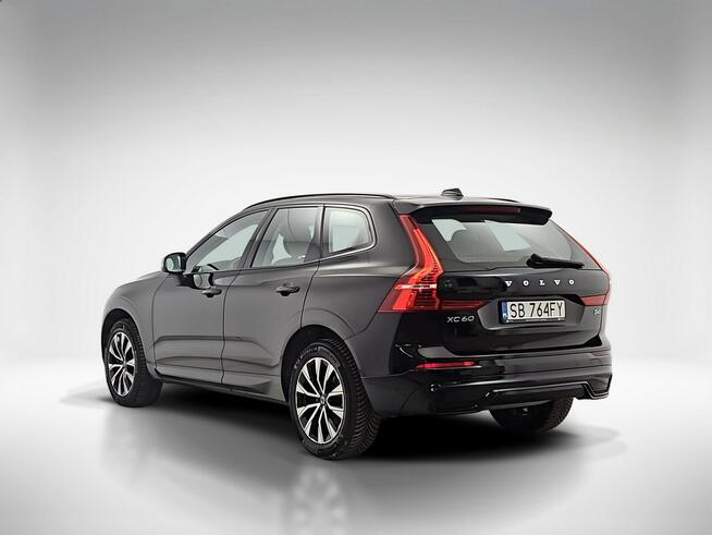 Volvo XC 60 B4 B Plus Dark aut ! Z Polskiego Salonu ! Faktura Vat ! Warszawa - zdjęcie 3