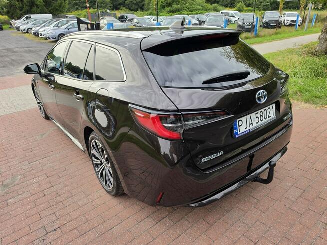Toyota Corolla 1,8 benzyna-hybryda niski przebieg 91 tyś km automat ! Cielcza - zdjęcie 5