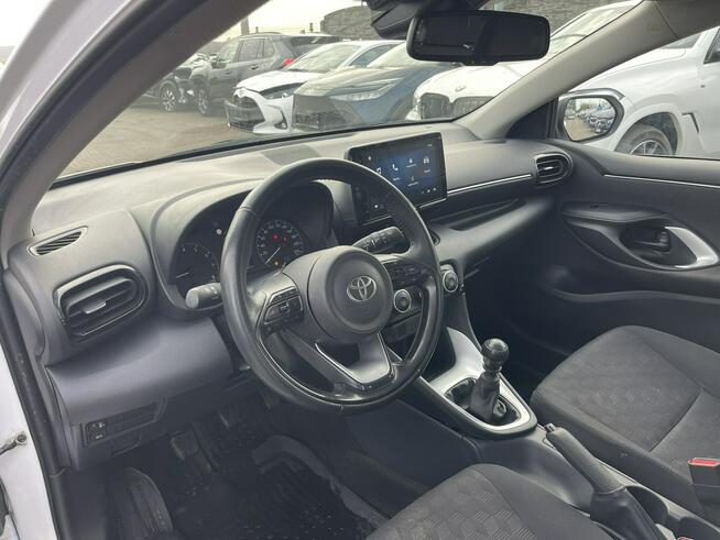 Toyota Yaris Klimatyzacja Kamera cofania Aktywny tempomat Gliwice - zdjęcie 9