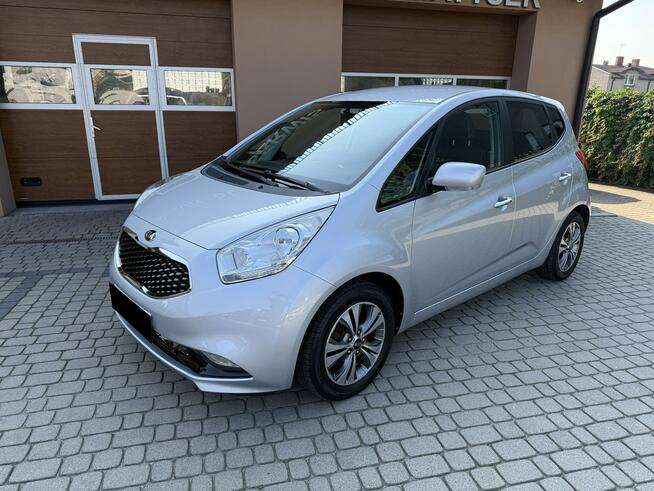 Kia Venga 1,4 90KM  Klima  Kamera  Navi  Koła lato + zima Orzech - zdjęcie 12