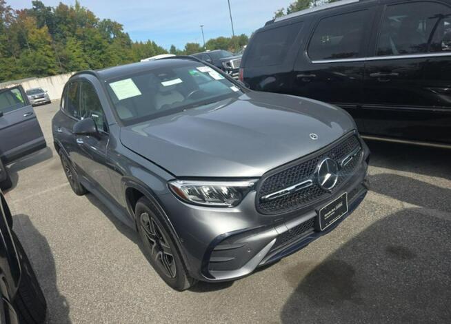 Mercedes GLC 300 4Matic / pakiet AMG / niski przebieg Częstochowa - zdjęcie 1