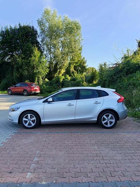 Volvo v40 Ropczyce - zdjęcie 5