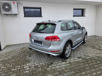 Volkswagen Touareg 3.0 * Hybryda * Europa * navi LEDY xenon skóra Raba Niżna - zdjęcie 4