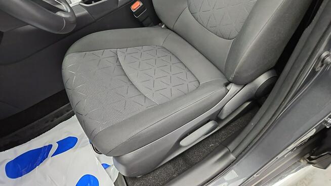 Toyota RAV-4 2.0 Comfort 4x2 MS ! Z Polskiego Salonu ! Faktura VAT ! Warszawa - zdjęcie 12