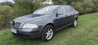 Sprzedam bardzo piękna Skodę Octavię 2008 rok 1.9 TDI piękna Nowy Sącz - zdjęcie 5