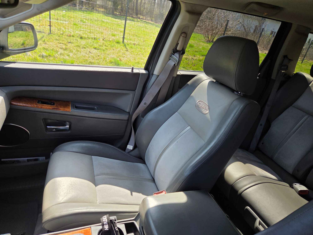 Sprzedam Jeep Grand Cherokee 5.7 V8 HEMI Overland Szymiszów - zdjęcie 10