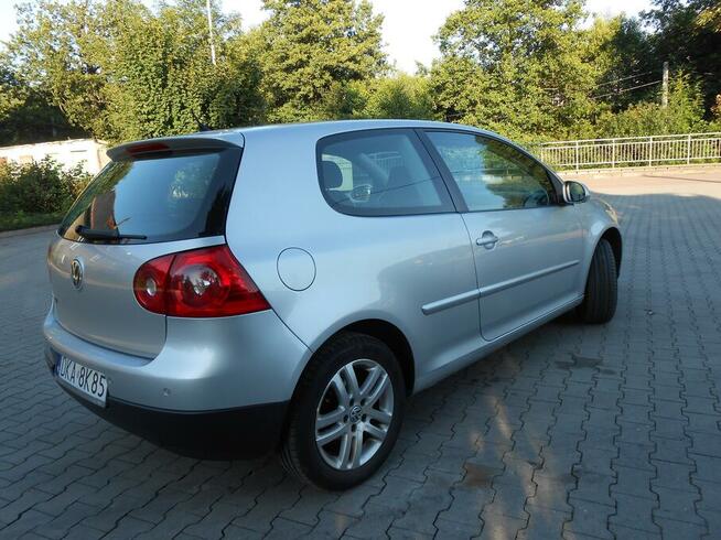 VW Golf 5, benzyna, 1,4 MPI, 80KM, 2006 r. Kamienna Góra - zdjęcie 2