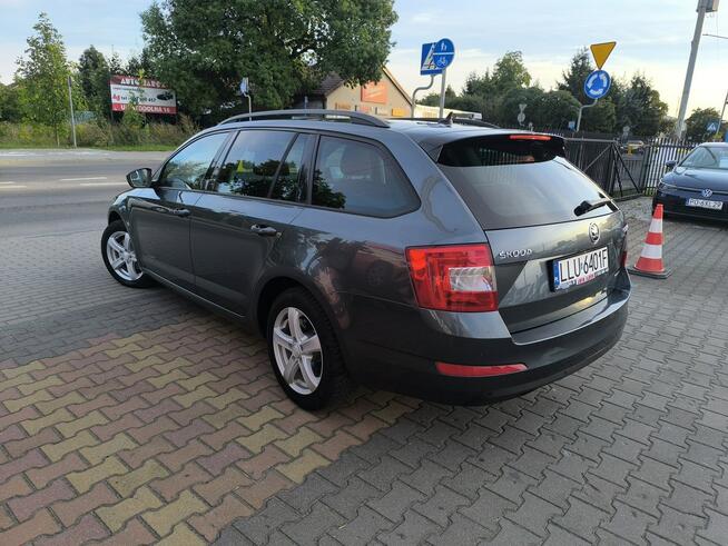 Škoda Octavia 2.0 TDi 150KM Klimatronic Navi Łuków - zdjęcie 7
