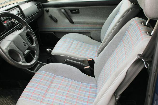 Volkswagen Golf 1,3 MPi Harklowa - zdjęcie 7