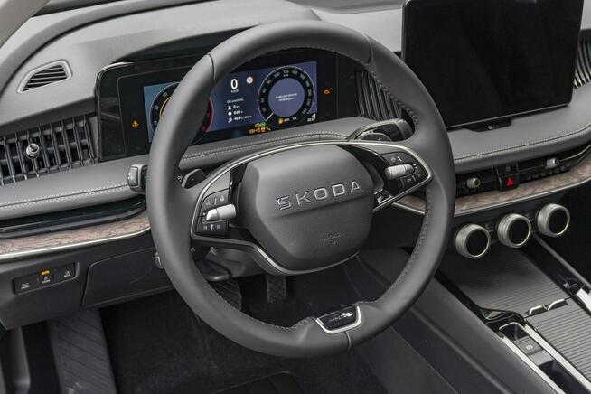 Škoda Superb L&amp;K 2.0 TSI 204 KM DSG Dostępny od ręki Łódź - zdjęcie 10
