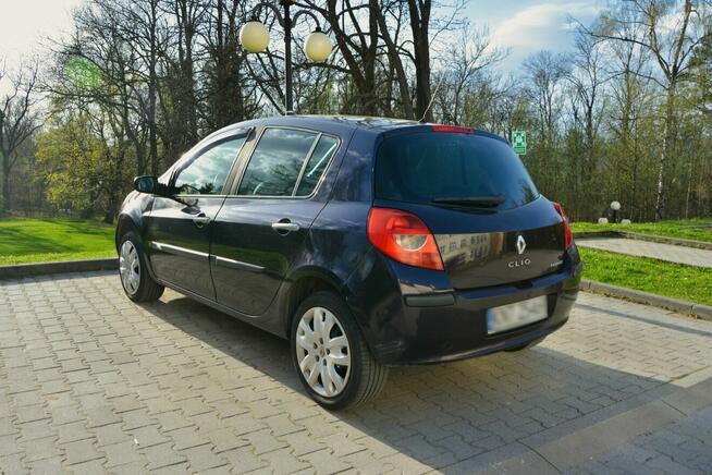 Sprzedam RENAULT CLIO 1.5 dCi 85 KM 2007 Bezwypadkowy Rabka-Zdrój - zdjęcie 4