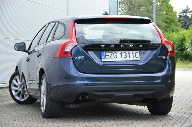 Volvo V60 SUPER STAN  1.6D2 Navi Start/Stop 2xParktronik Alu Gwarancja Kutno - zdjęcie 6