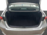 Toyota Corolla 1.5 Comfort Sedan Warszawa - zdjęcie 11