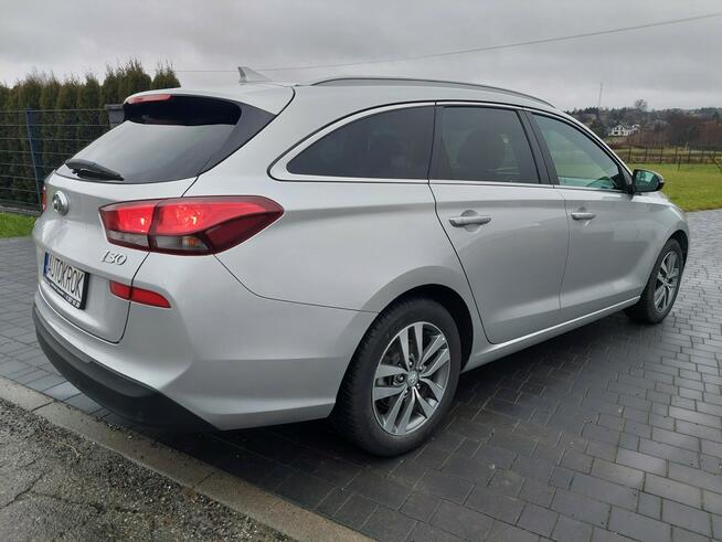 Hyundai i30 Salon PL, Bezwypadkowy, 1.4 T-GDI Comfort +pakiet winter. Liszki - zdjęcie 4