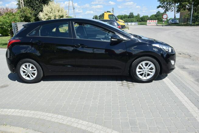Hyundai i30 1.4B 108 TYS KM Klima Odpinany Hak PDC Sprowadzony Majdan Sieniawski - zdjęcie 10