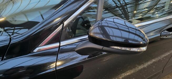 Ford Mondeo Mk5 (2016) w wersji Titanium z silnikiem 1.5 Eco Radom - zdjęcie 3
