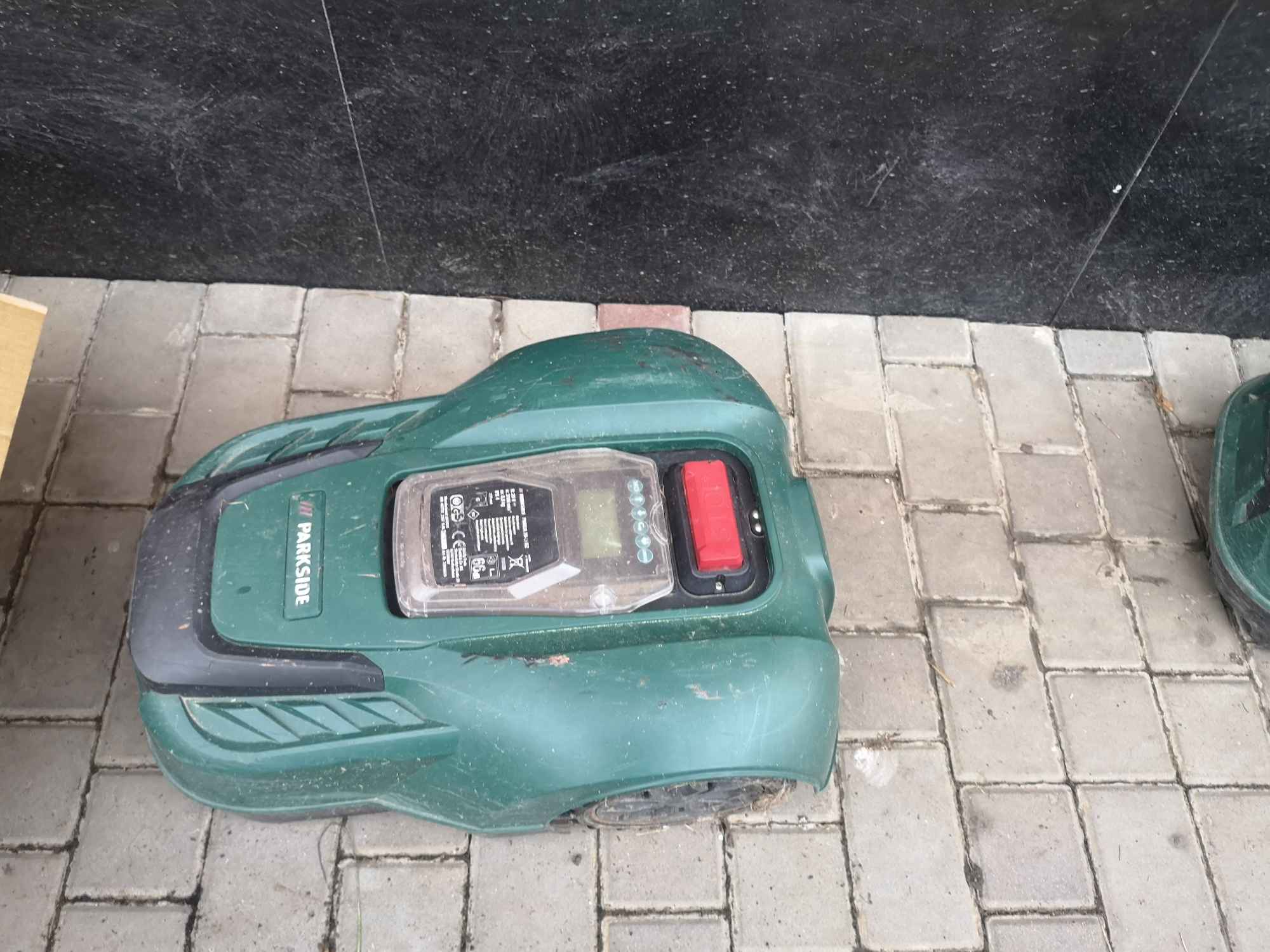 Robot koszący Nowe Brzesko - zdjęcie 1
