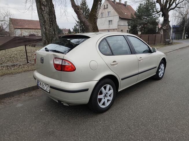 Seat Leon 1.6 2002r Wrocław - zdjęcie 2