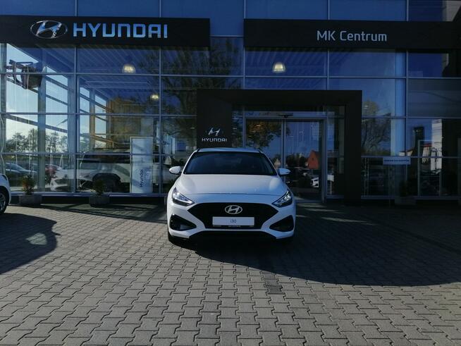 Hyundai i30 1.5 DPI 6MT (96 KM) Pure - dostępny od ręki Piotrków Trybunalski - zdjęcie 4