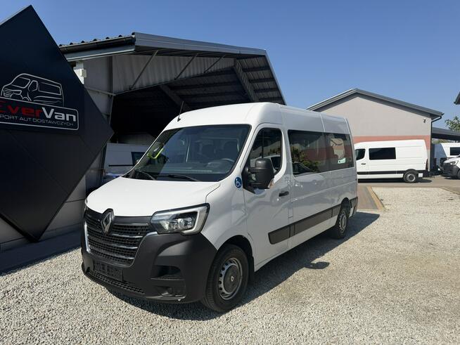 Renault Master 9-osobowy średniak L2H2 inwalida rampa stopień klima Warszawa - zdjęcie 1