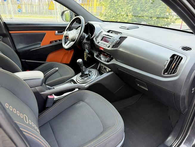 Kia Sportage 2.0 benz. PDC Gwarancja Kutno - zdjęcie 11