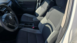 Toyota Auris Karczew - zdjęcie 9