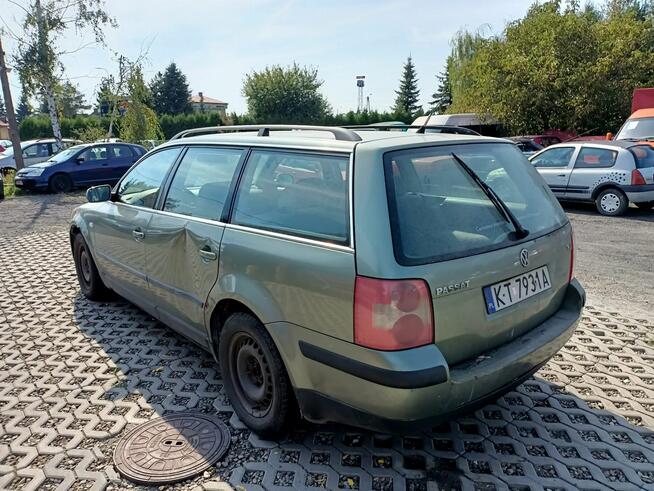 Volkswagen Passat 1.9TDi 130Km 02r Brzozówka - zdjęcie 3